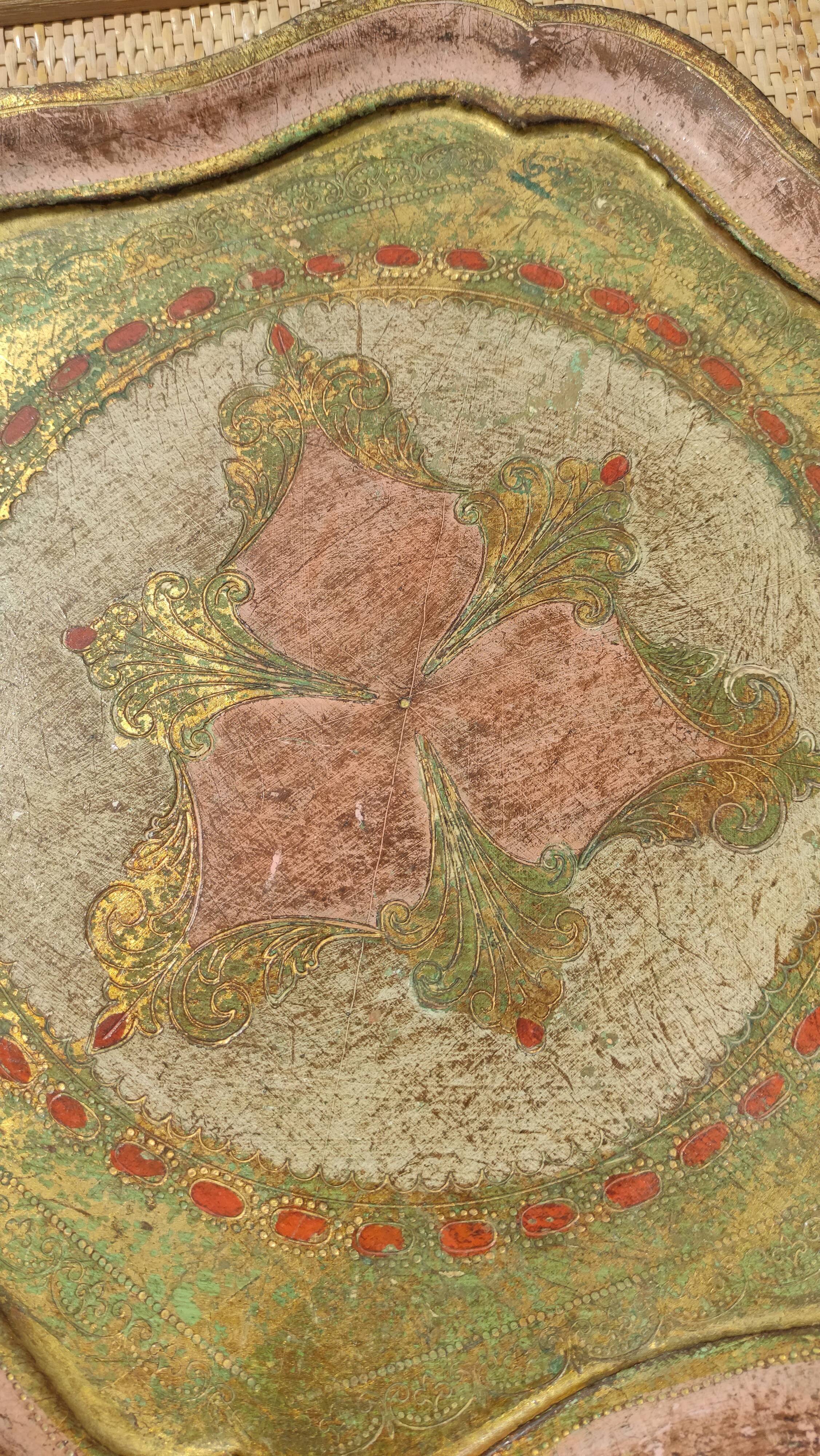 Plateau florentin rose et doré