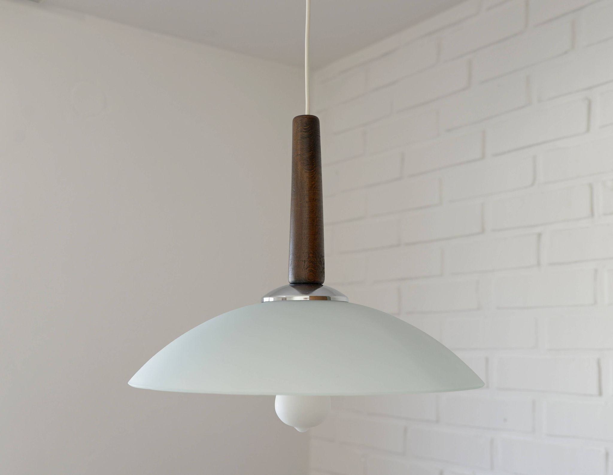 Suspension vintage en verre vert menthe, style moderne du milieu du siècle, années 1970