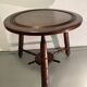 Table basse moderniste en bois tourné, années 1950