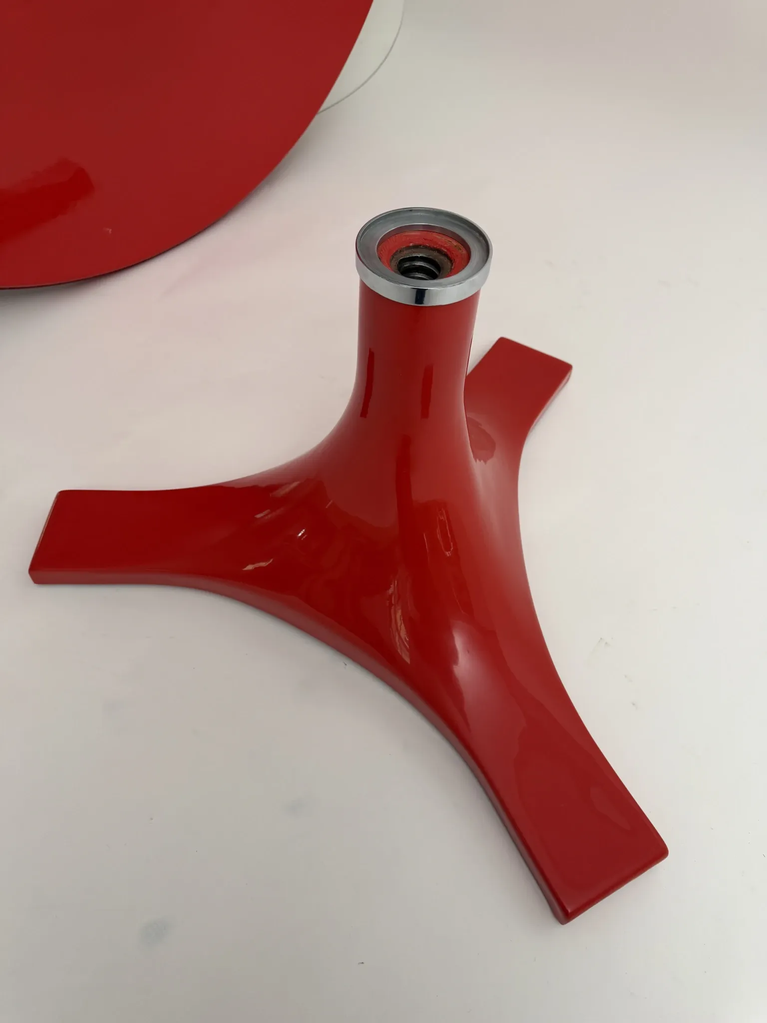 Red '4997' Dining Table by Gardella & Castelli for Kartell, Italy, 1970