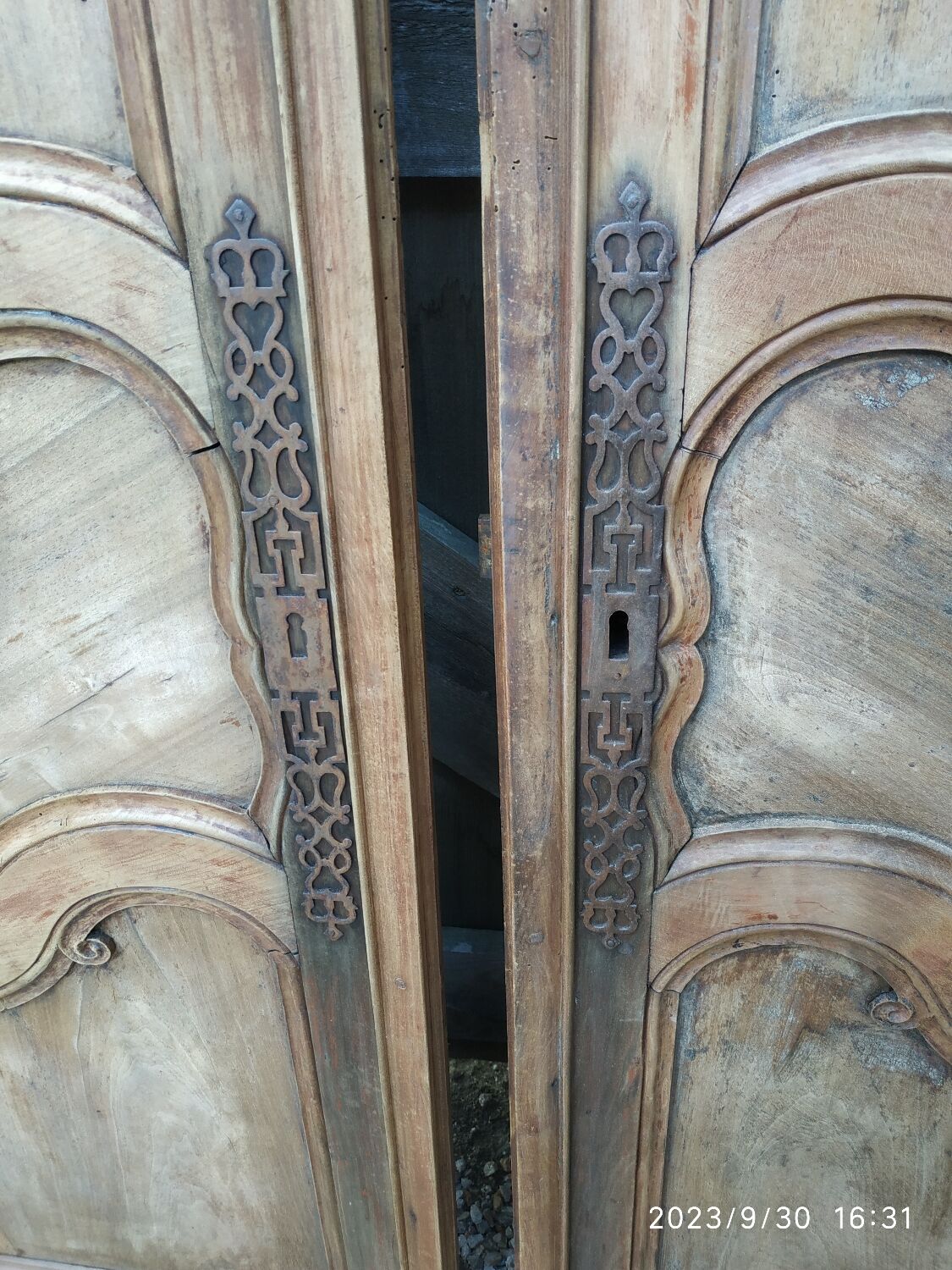 Pair of cabinet doors