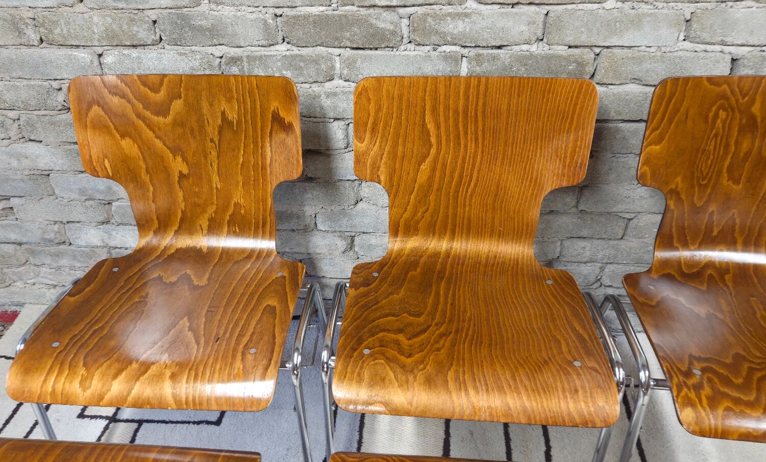 6 vintage Scandinavian chairs from the 1970s.