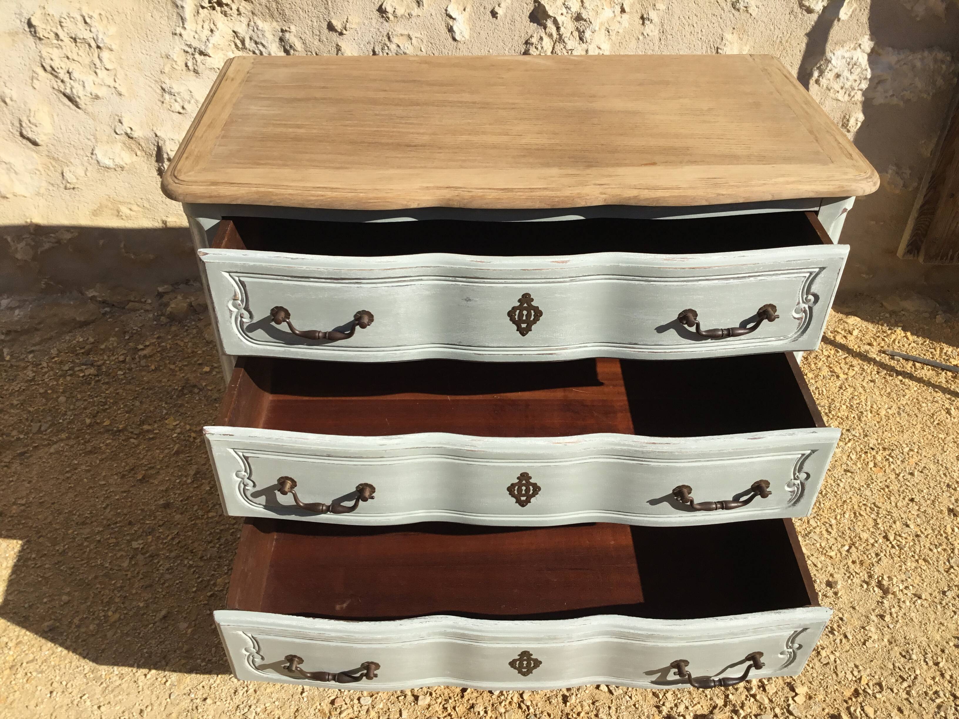 Louis XV style chest of drawers, patinated and waxed, natural wood top