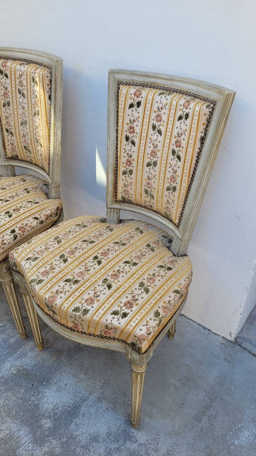 Series of 4 old Louis XVI style chairs