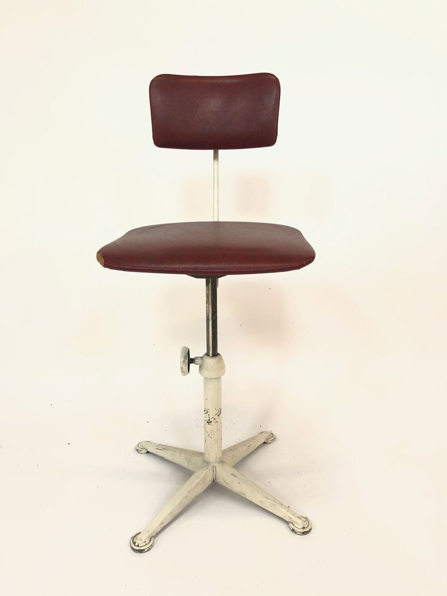 Industrial drawing work chair designed by Friso Kramer for Ahrend De Cirkel Netherlands