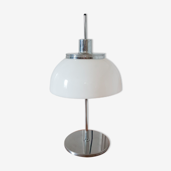 Guzzini lamp