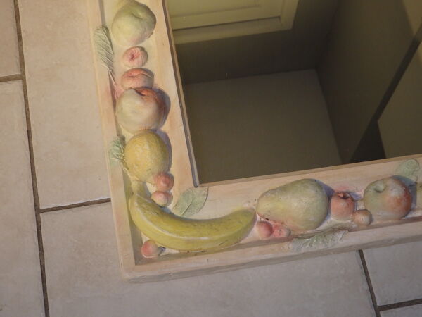 Miroir vintage année 70/80 décoratif plâtre décors de fruits
