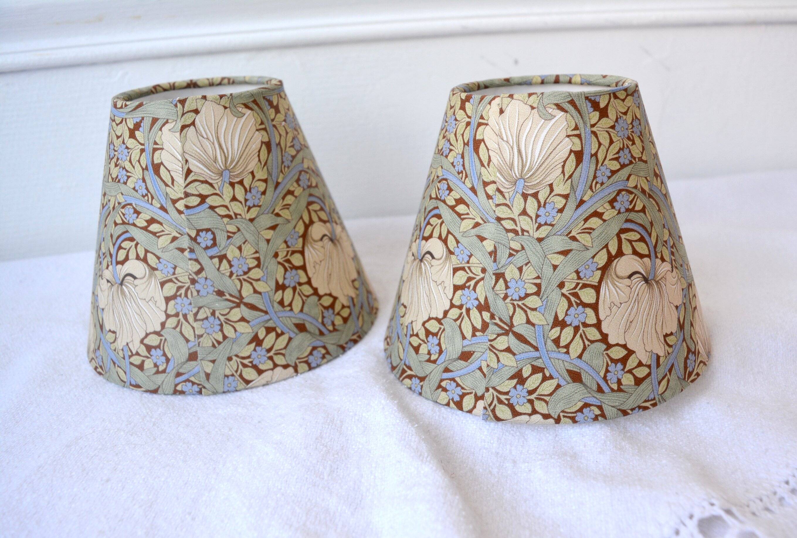 2 abat-jours de style Art nouveau