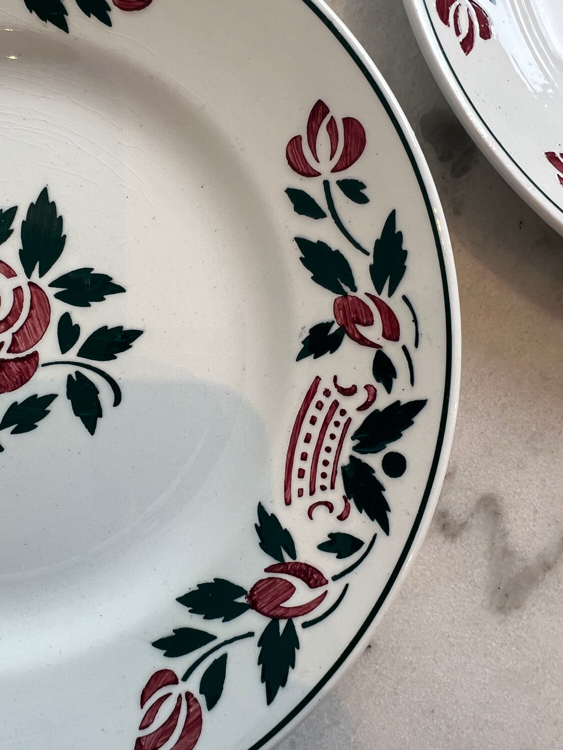 Deux assiettes plates Villeroy & Boch