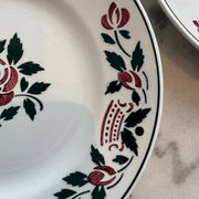 Deux assiettes plates Villeroy & Boch