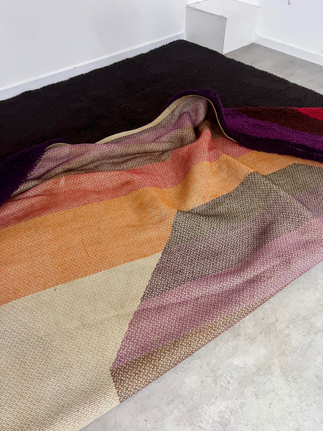 XXL DESSO carpet vintage pop art color from the 70s Scandinavian design Holland