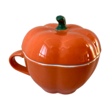 Orange lunch cup in the shape of squash 70s