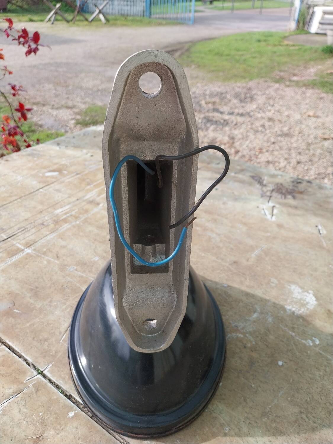 Industrial wall light