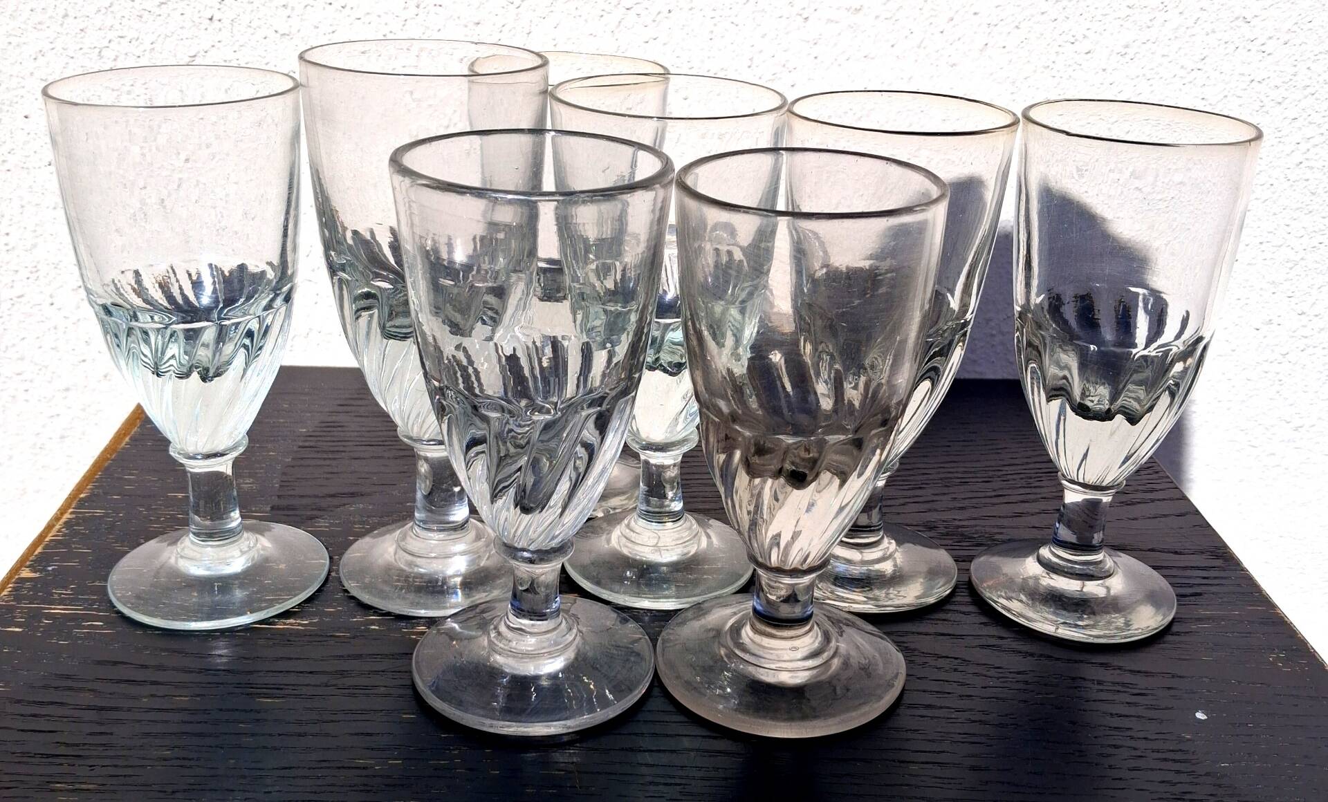 Service de verres de bistrot à absinthe, soufflés à la bouche