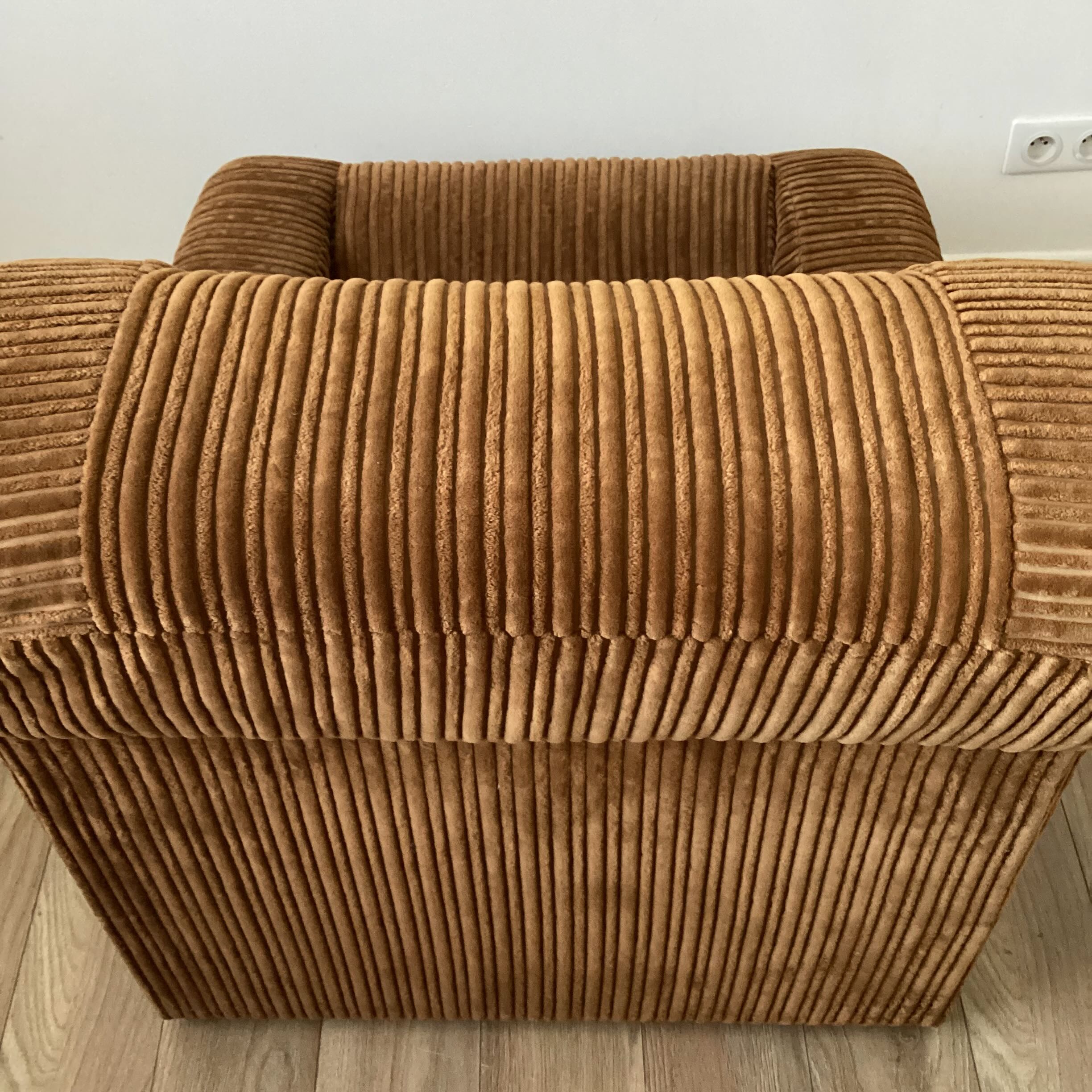 Armchair 70s corduroy