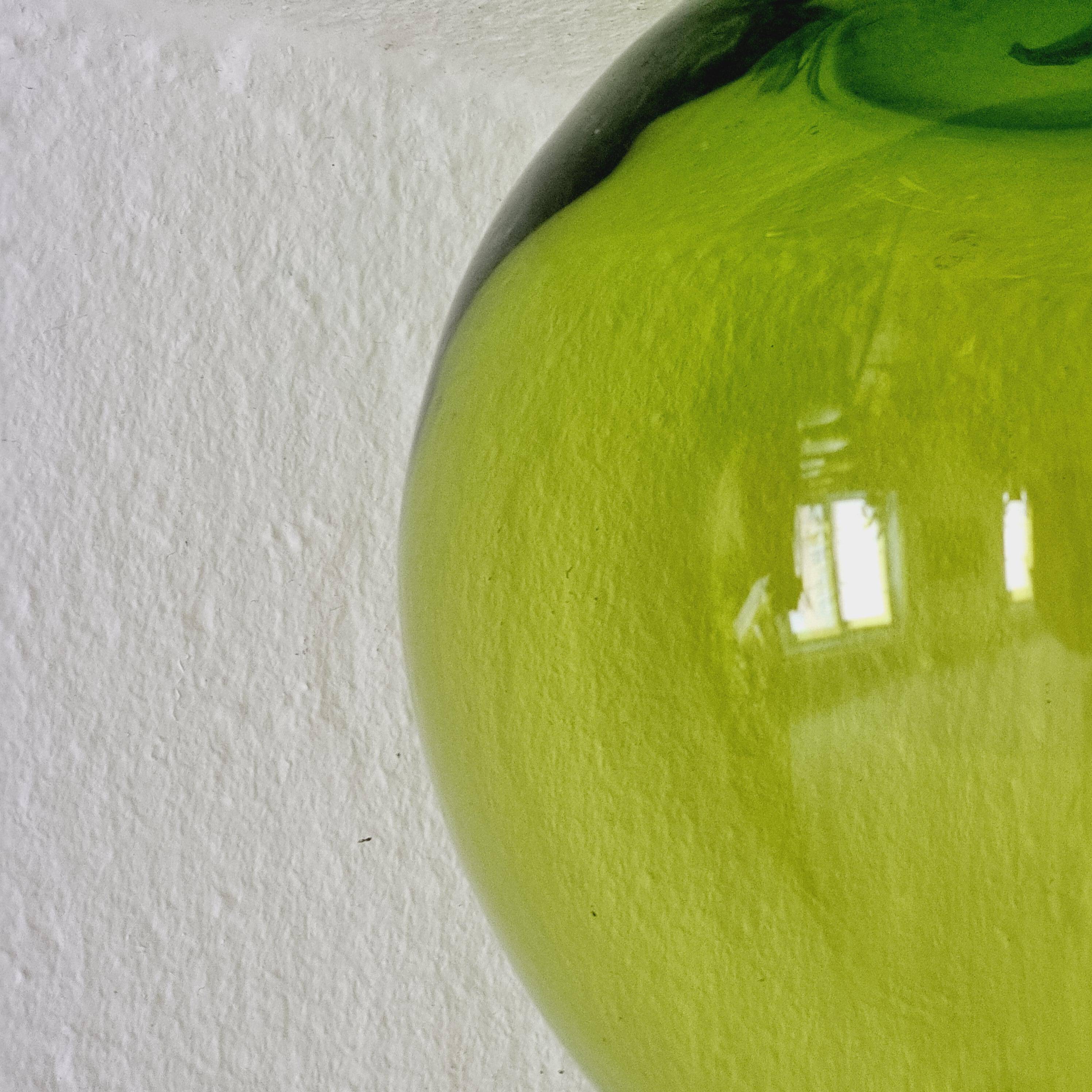 Large glass vase Margareta Hennix, Reijmyre, Sweden post-modern