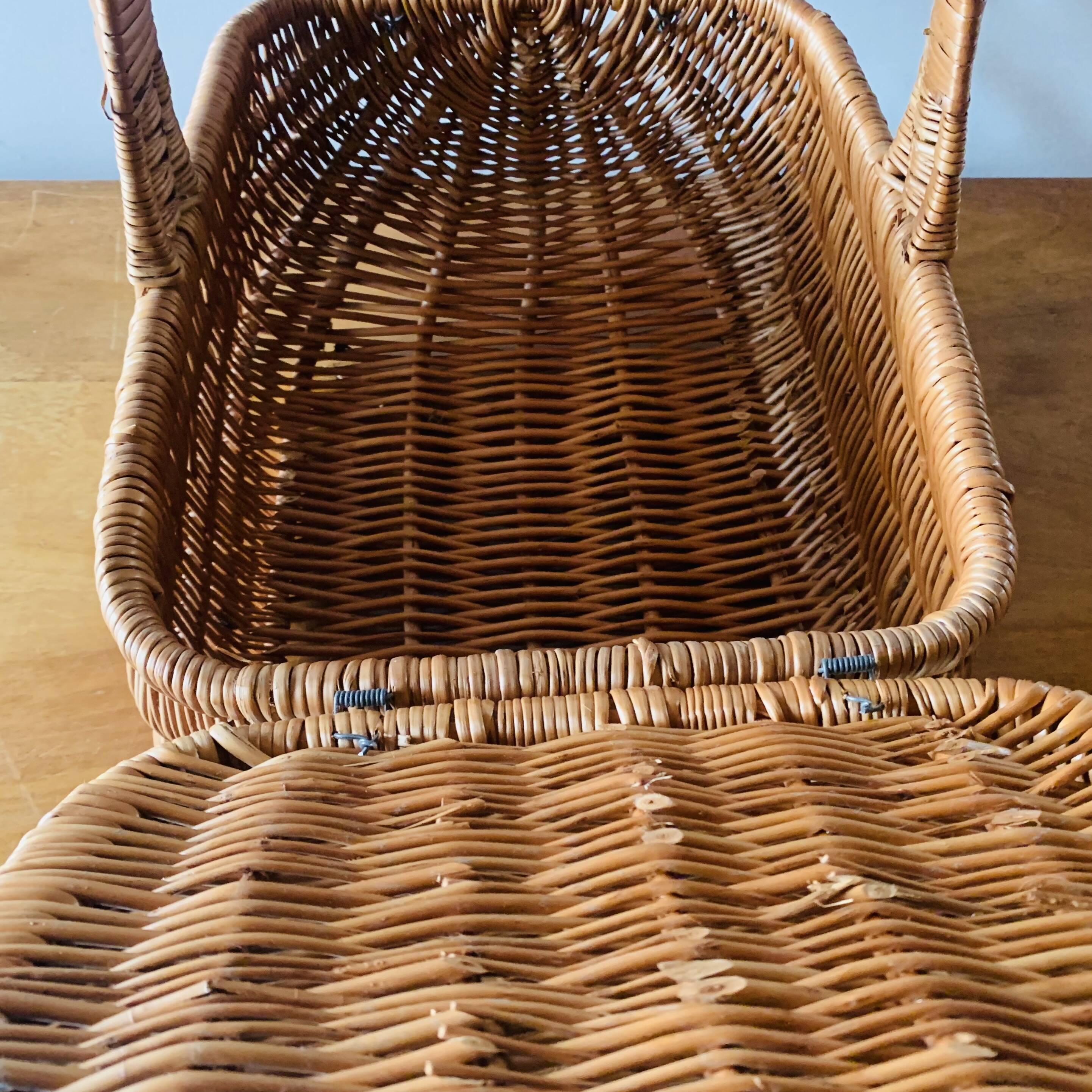 Vintage wicker picnic basket