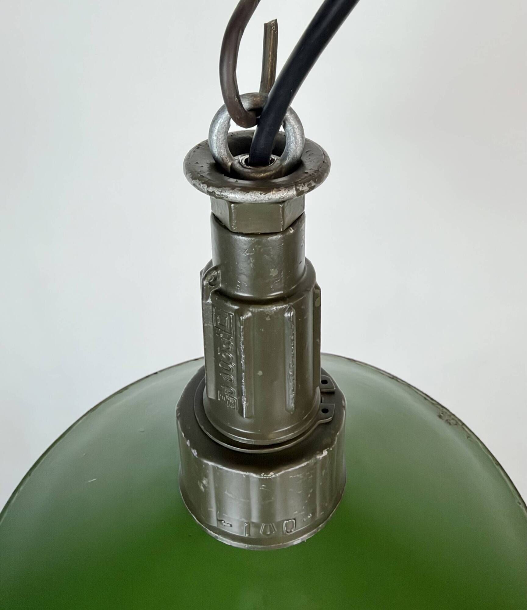 Industrial Green Enamel Military Pendant Lamp with Cast Aluminium Top, 1960