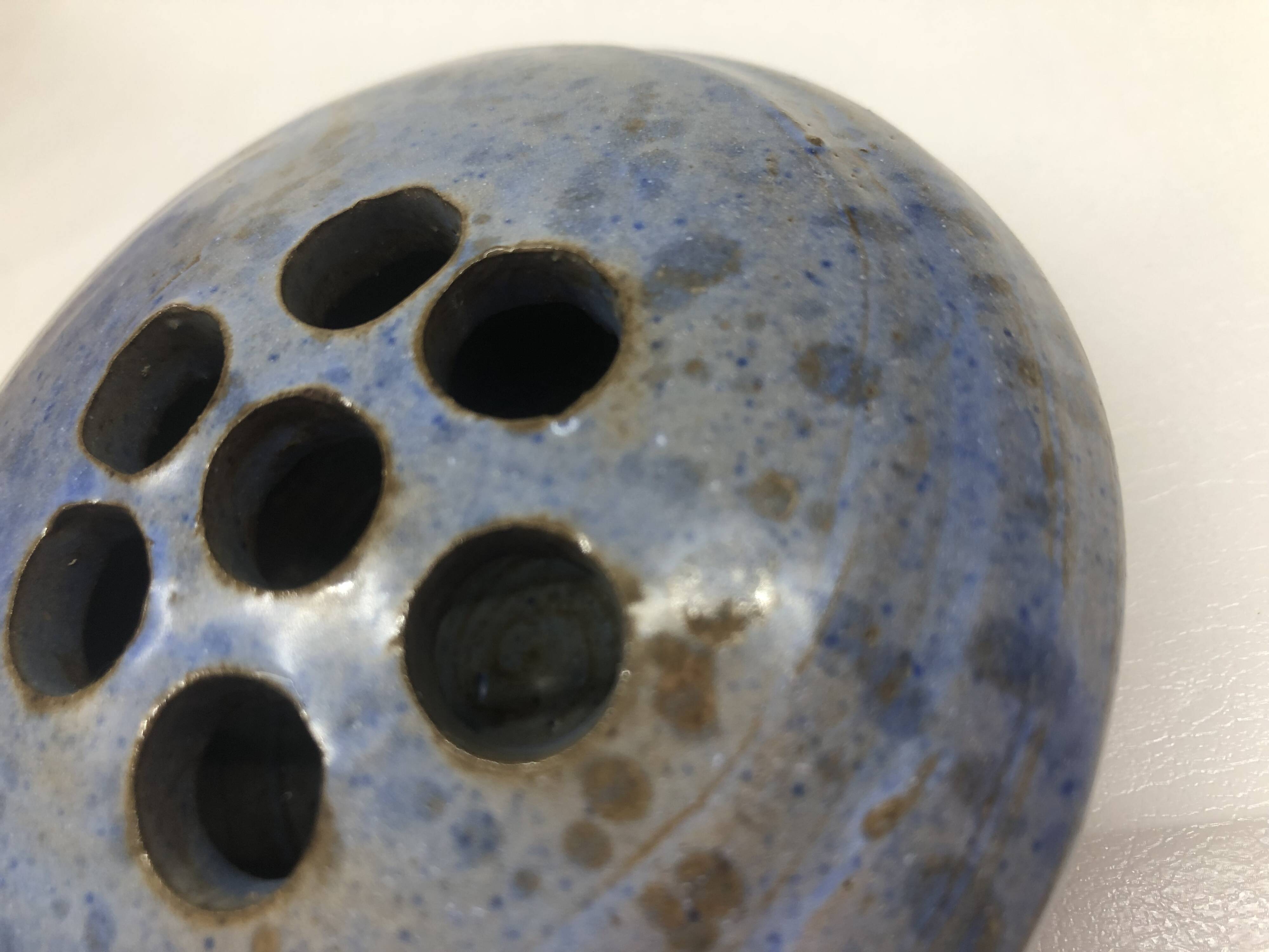 Rhoda Giethoorn ceramic flower vase