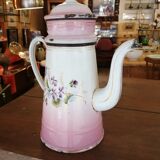 Enamelled sheet metal coffee maker with floral decoration