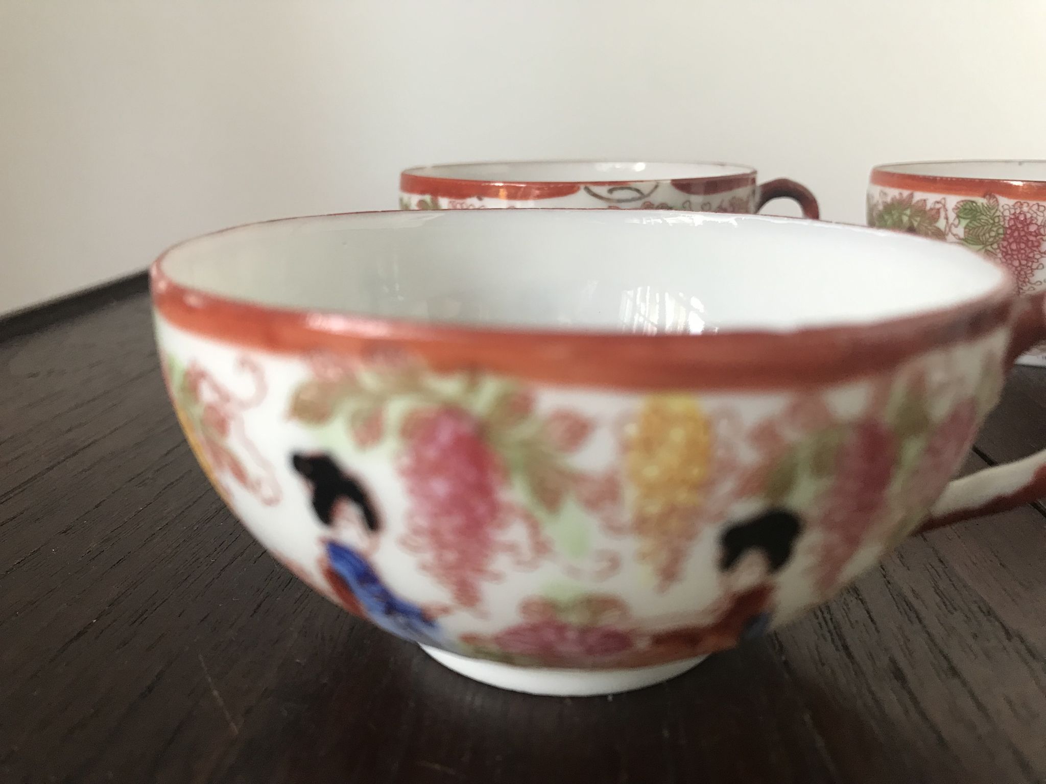 Lot de 4 tasses Porcelaine Japonaise
