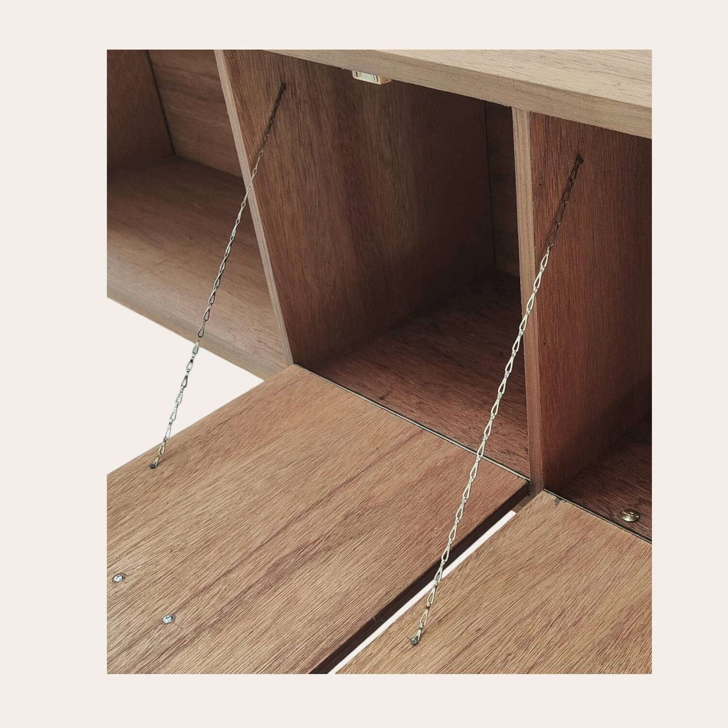 Silund low sideboard