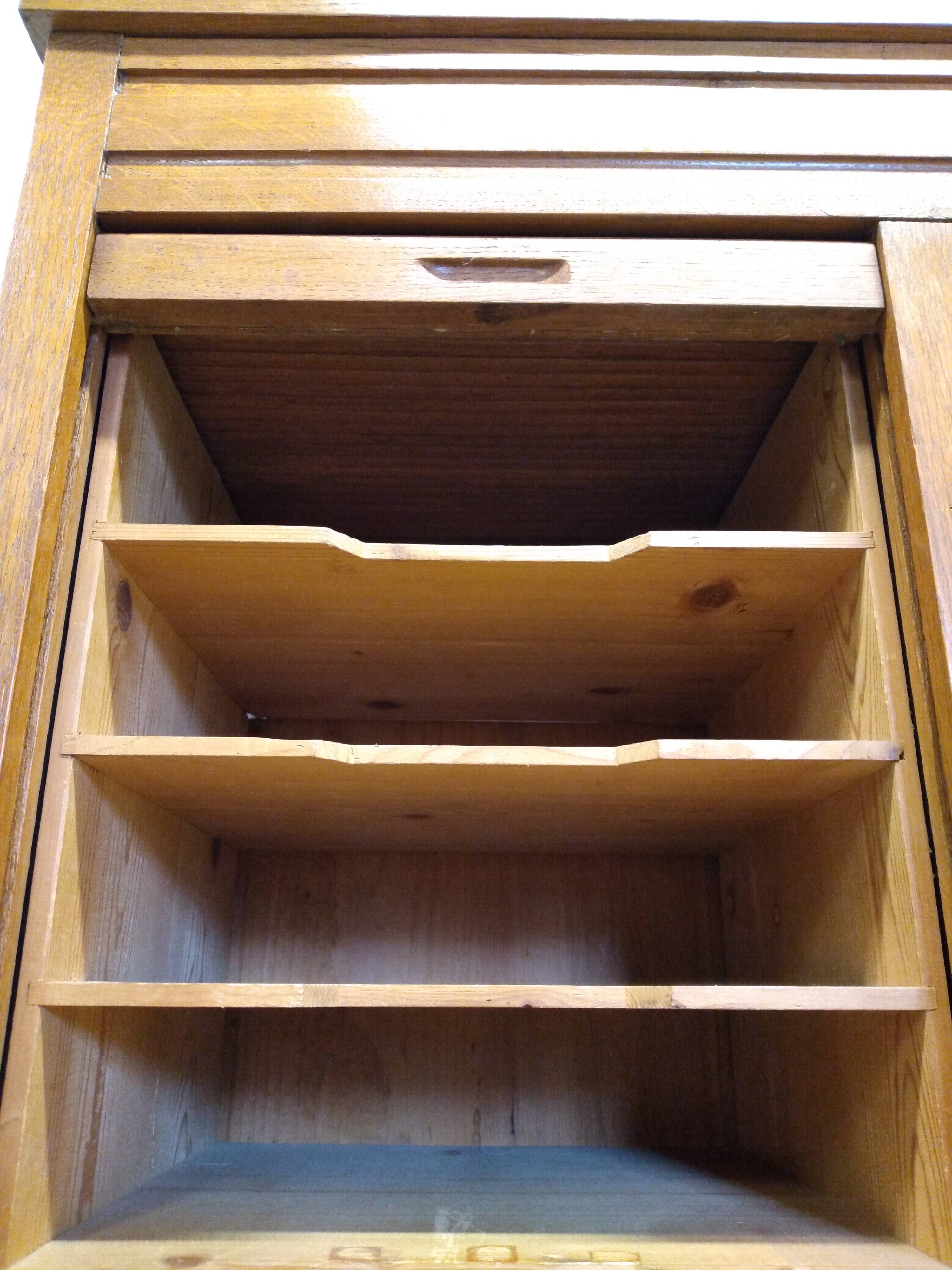 Atypical double curtain file cabinet