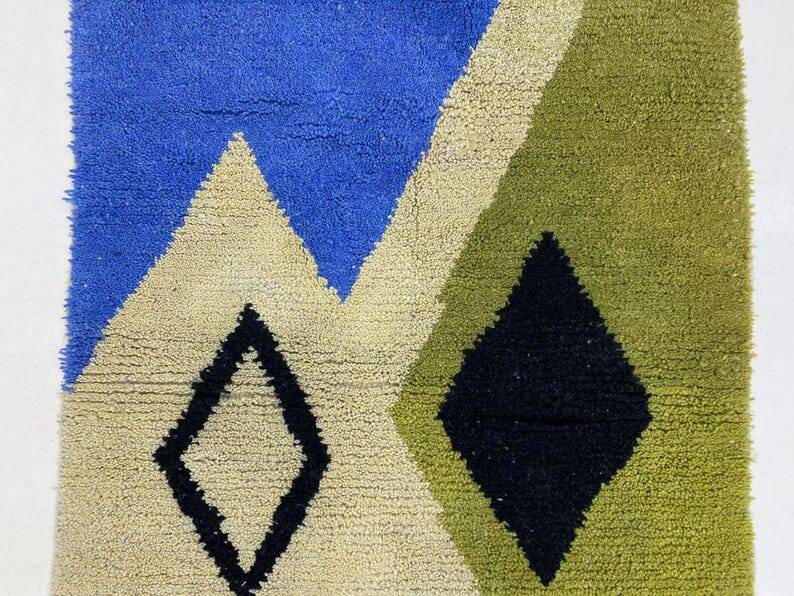 Handmade natural wool rug size 150 x 250 cm