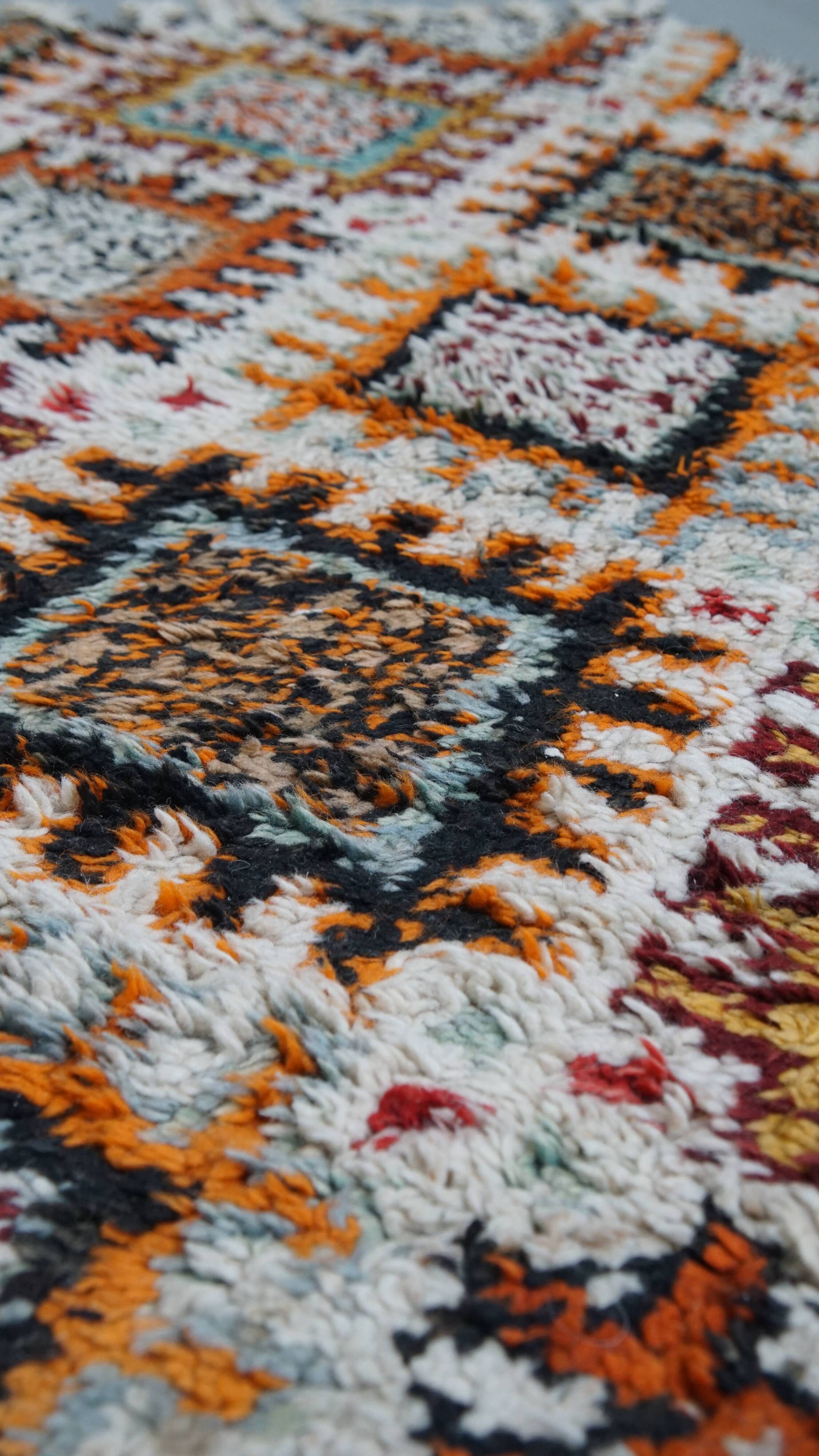 Tapis vintage noué à la main 162 x 81 cm