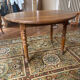 Table ronde en bois