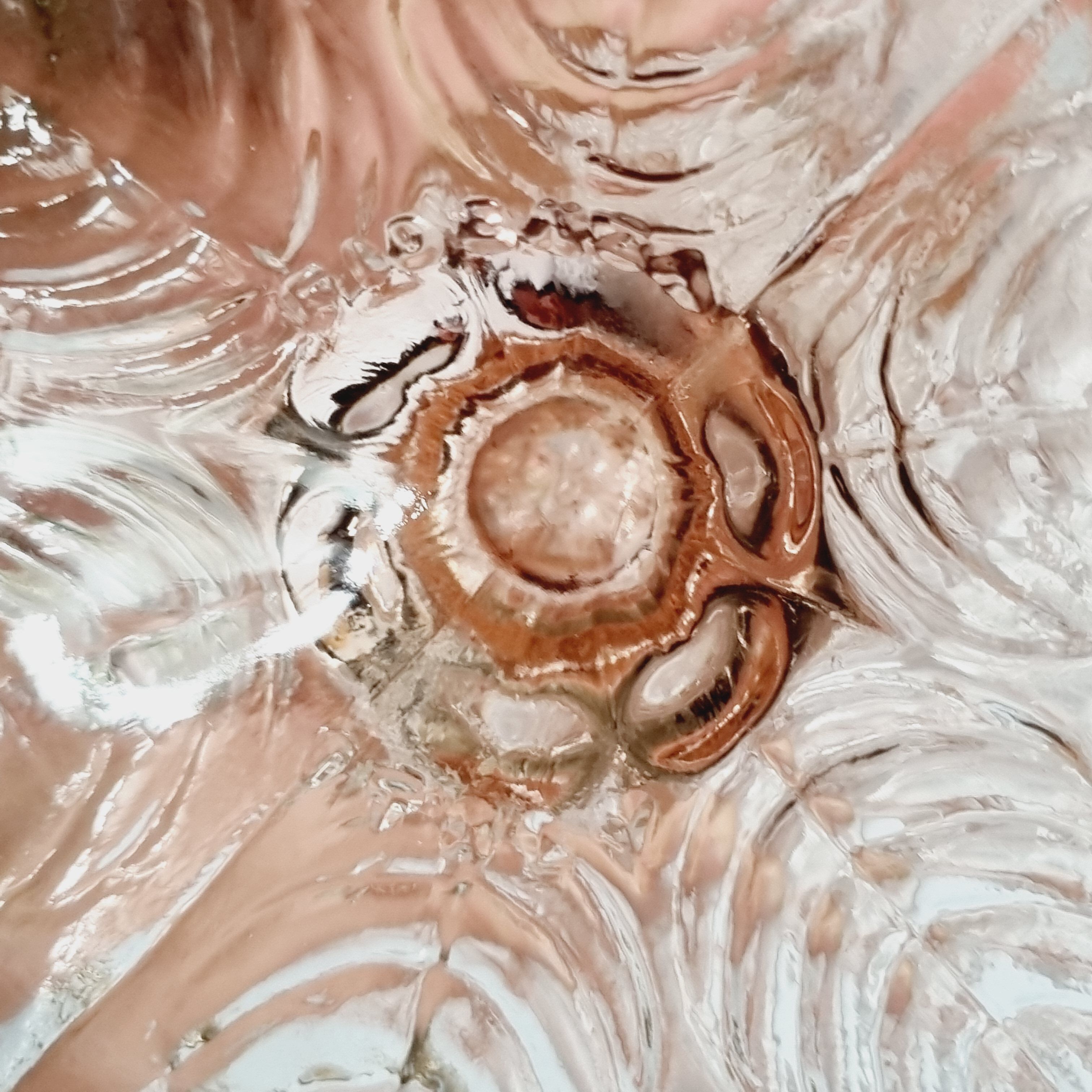 Set of 9 ice cream or fruit cups in pink Fidenza Italy molded glass