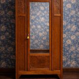 Large Parisian Art Deco wardrobe in solid oak – timeless elegance