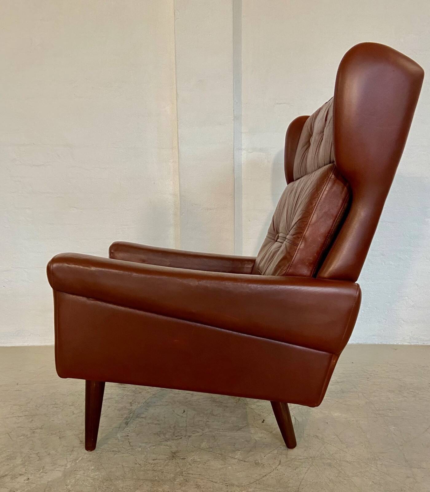 Vintage Danish retro mid-century Svend Skipper caramel brown leather chair