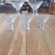 5 coupes à champagne en verre taillé