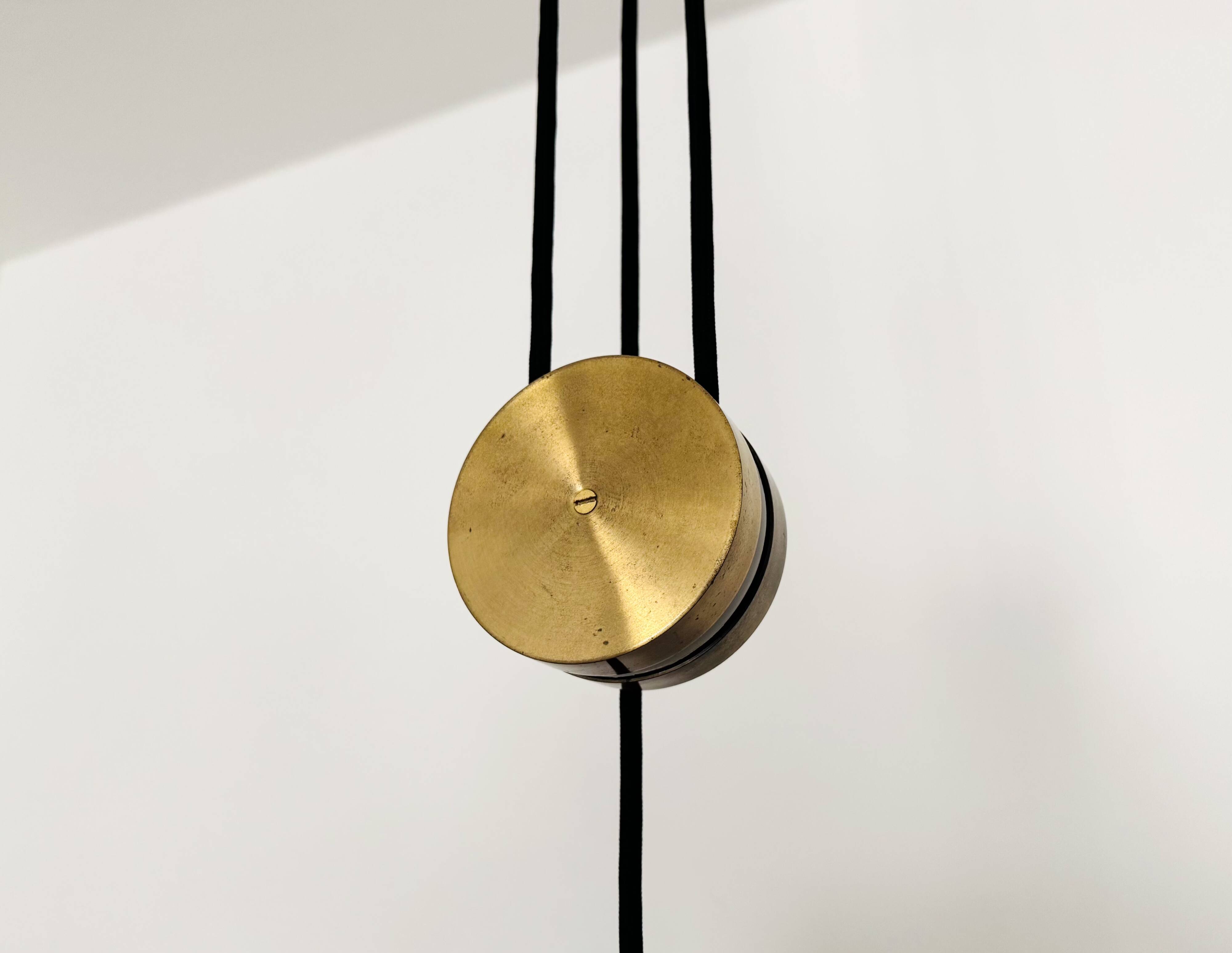 Lampe à pendentif Jo-Jo réglable par Florian Schulz