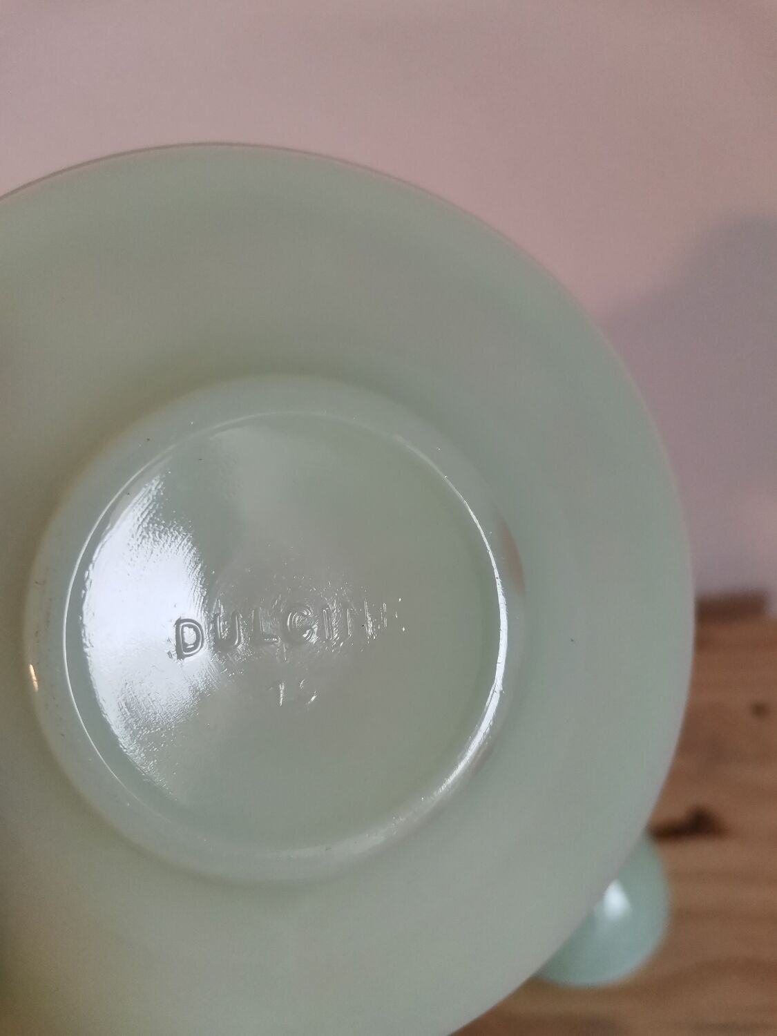 Cup and under cup coffee vintage opaline pastel green vintage dulcine