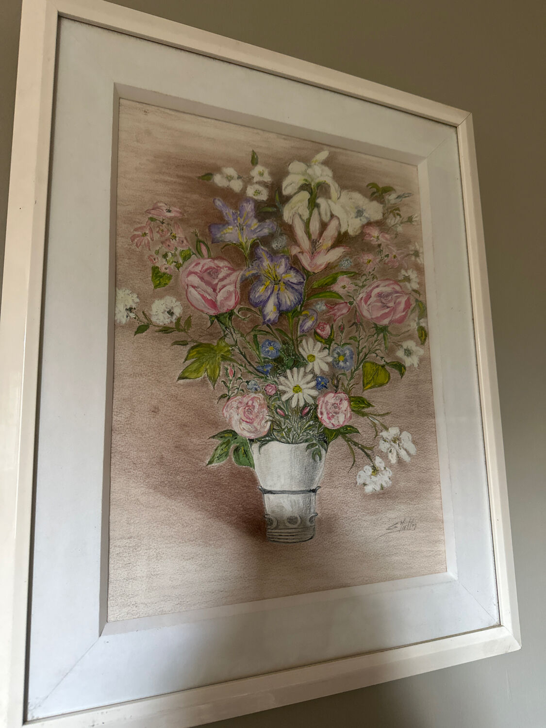 Pastel drawing "Garden Flower Bouquet" – White frame under glass
