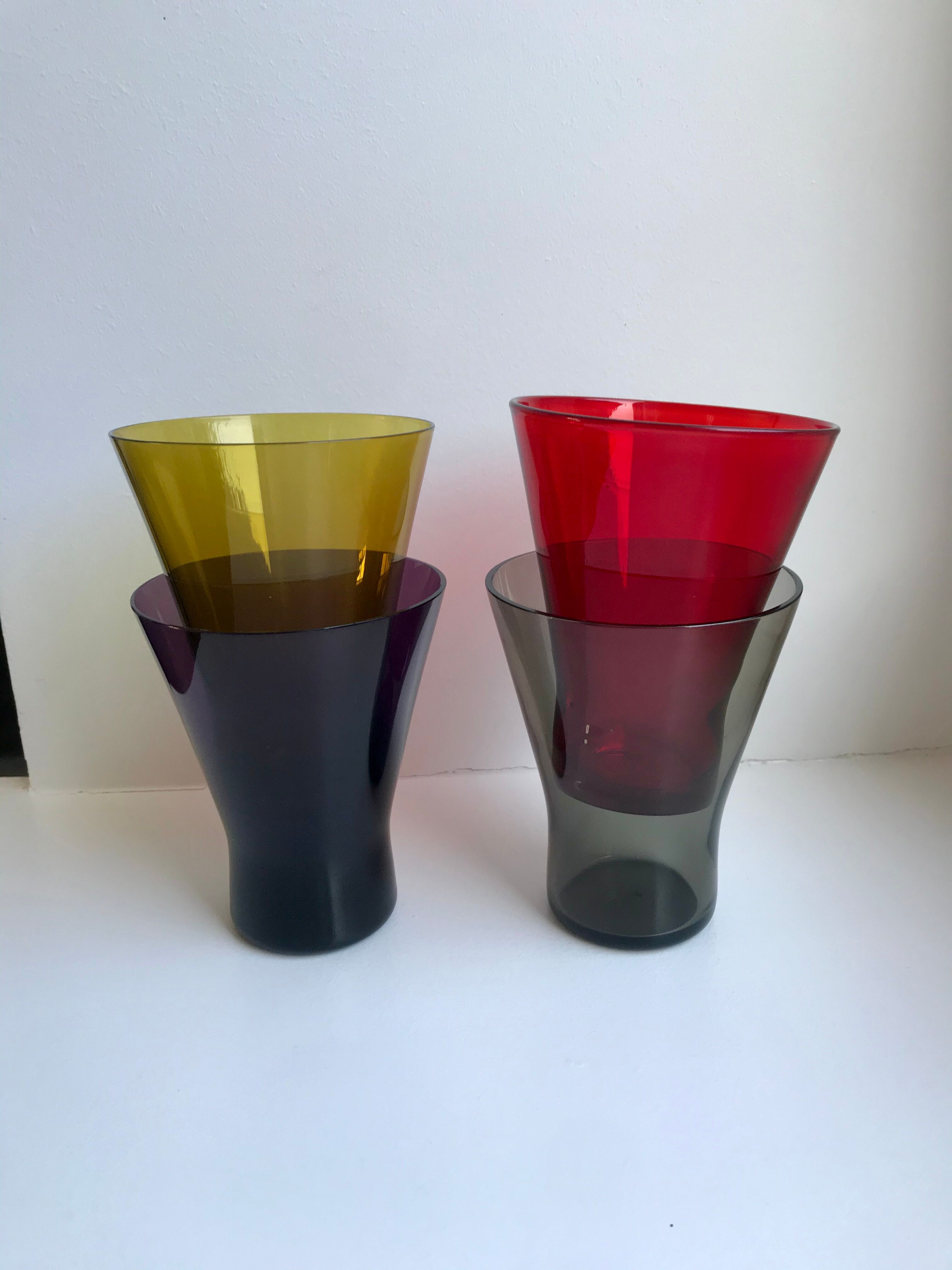 Set of 4 colorful design water glasses 70s