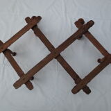 Coats extendable wooden door