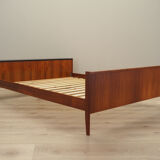 Lit en palissandre, design danois, années 1970, production: Danemark