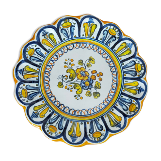 Hand-painted hand-painted decorative plate