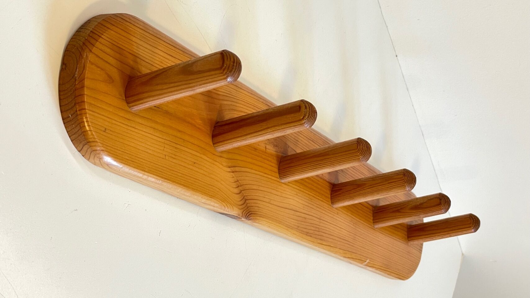 Portemanteau chalet in pine 70s – 80s