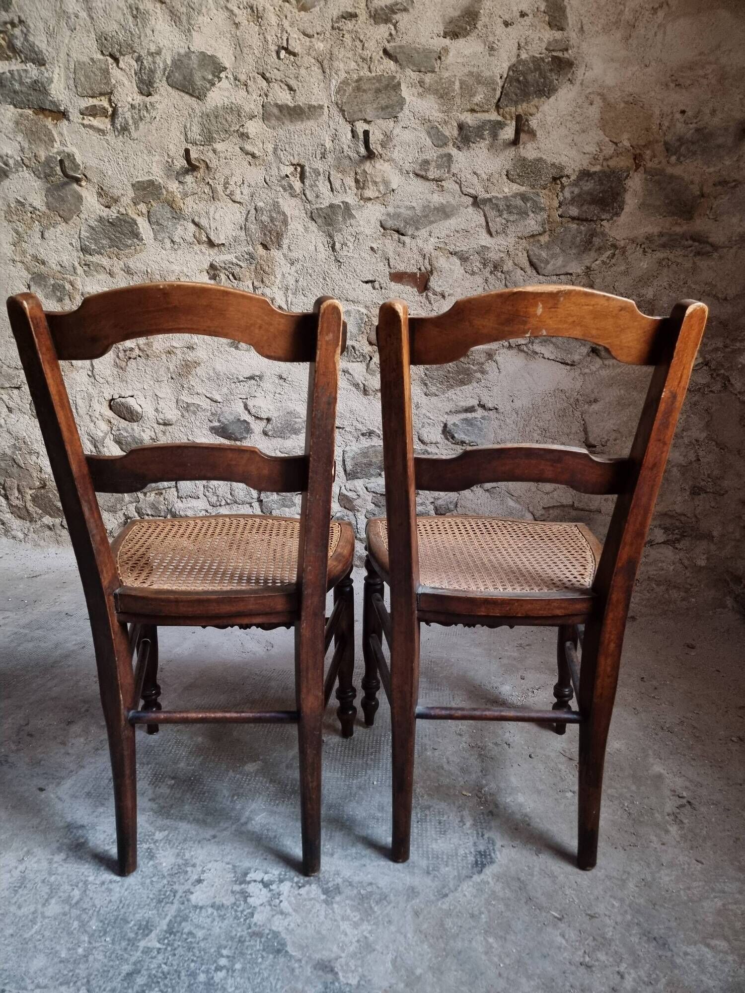 Set of 4 antique dining chairs with caned seats, beech, France, circa 1900–1920.