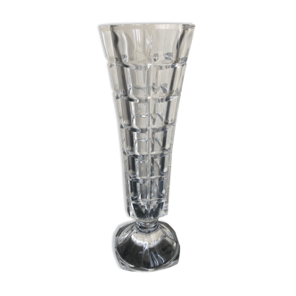 Vase haut verre taillé