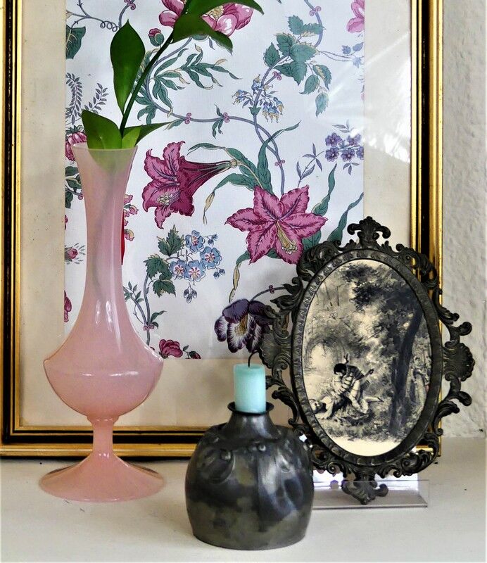 Rose opaline soliflore vase 1950