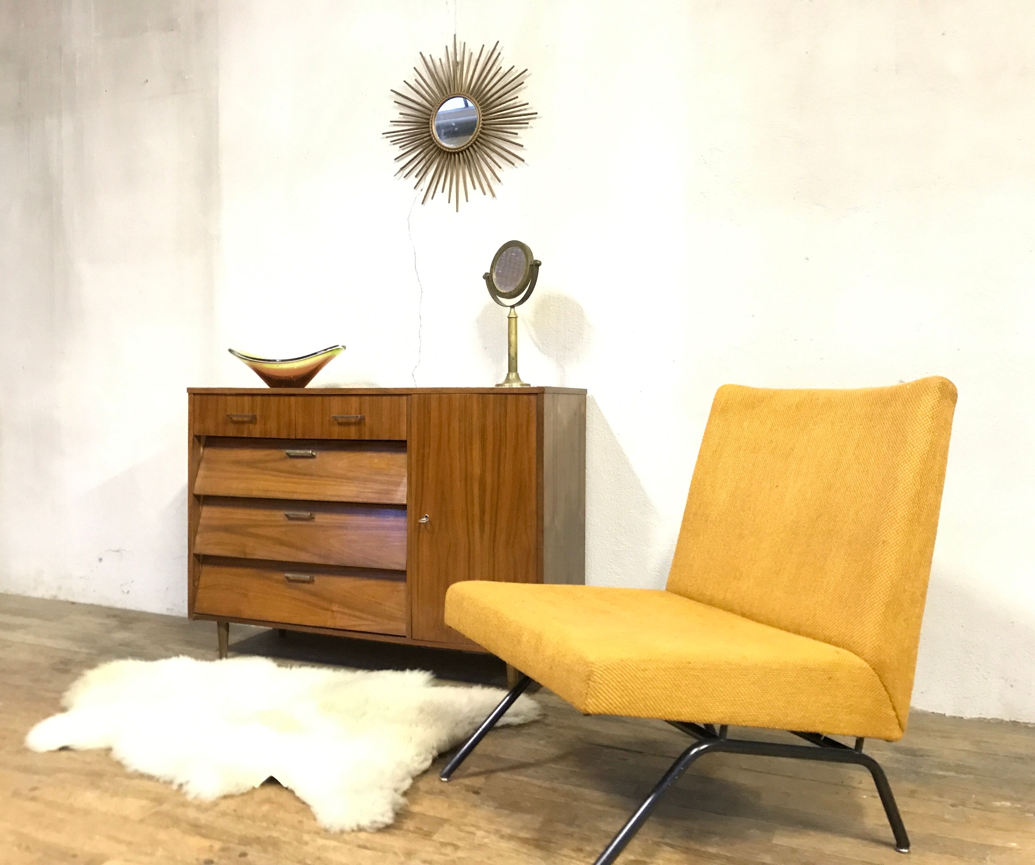Vintage teak chassure furniture 1960