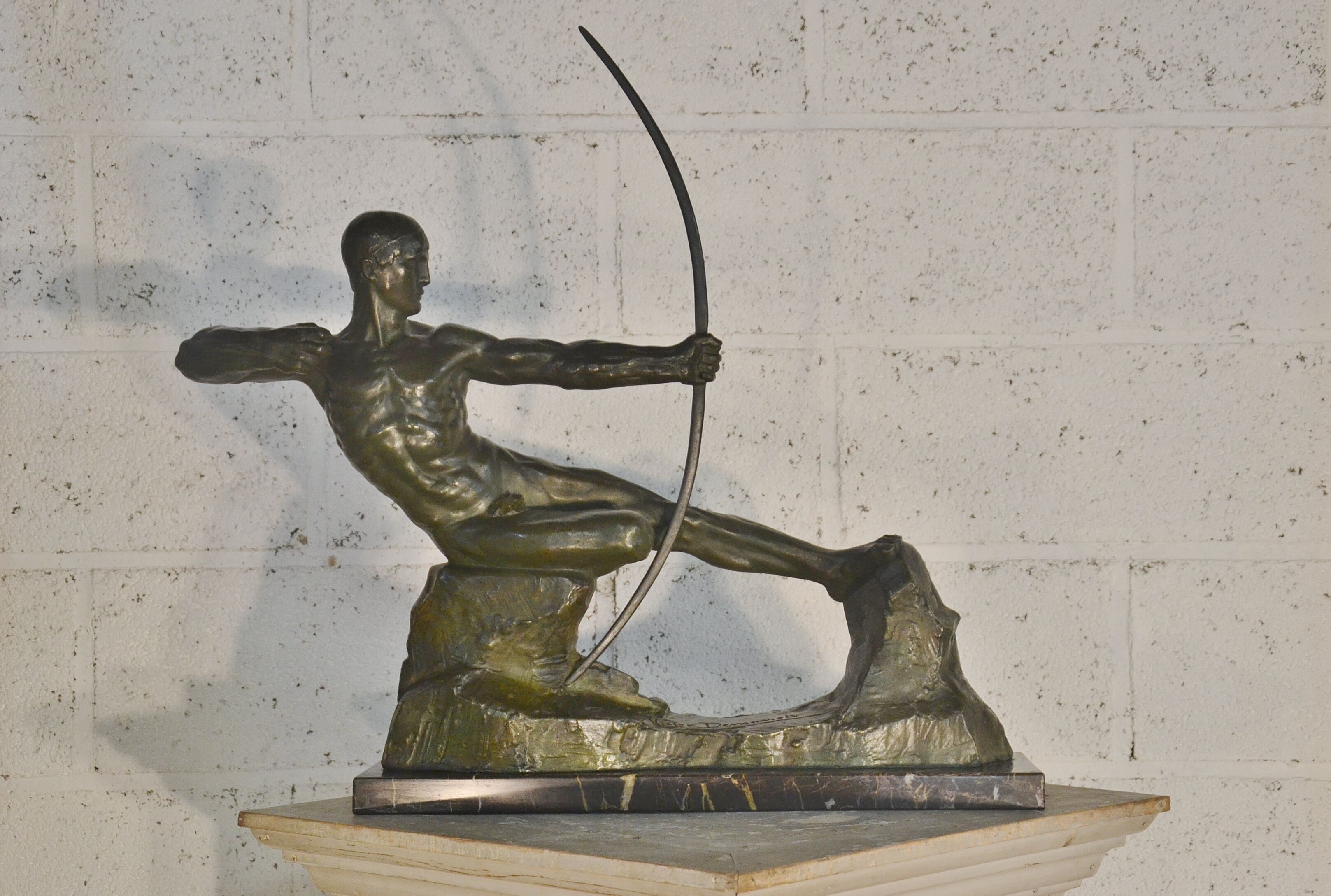 Sculpture en bronze art déco Victor Demanet (1895-1964) « archer »