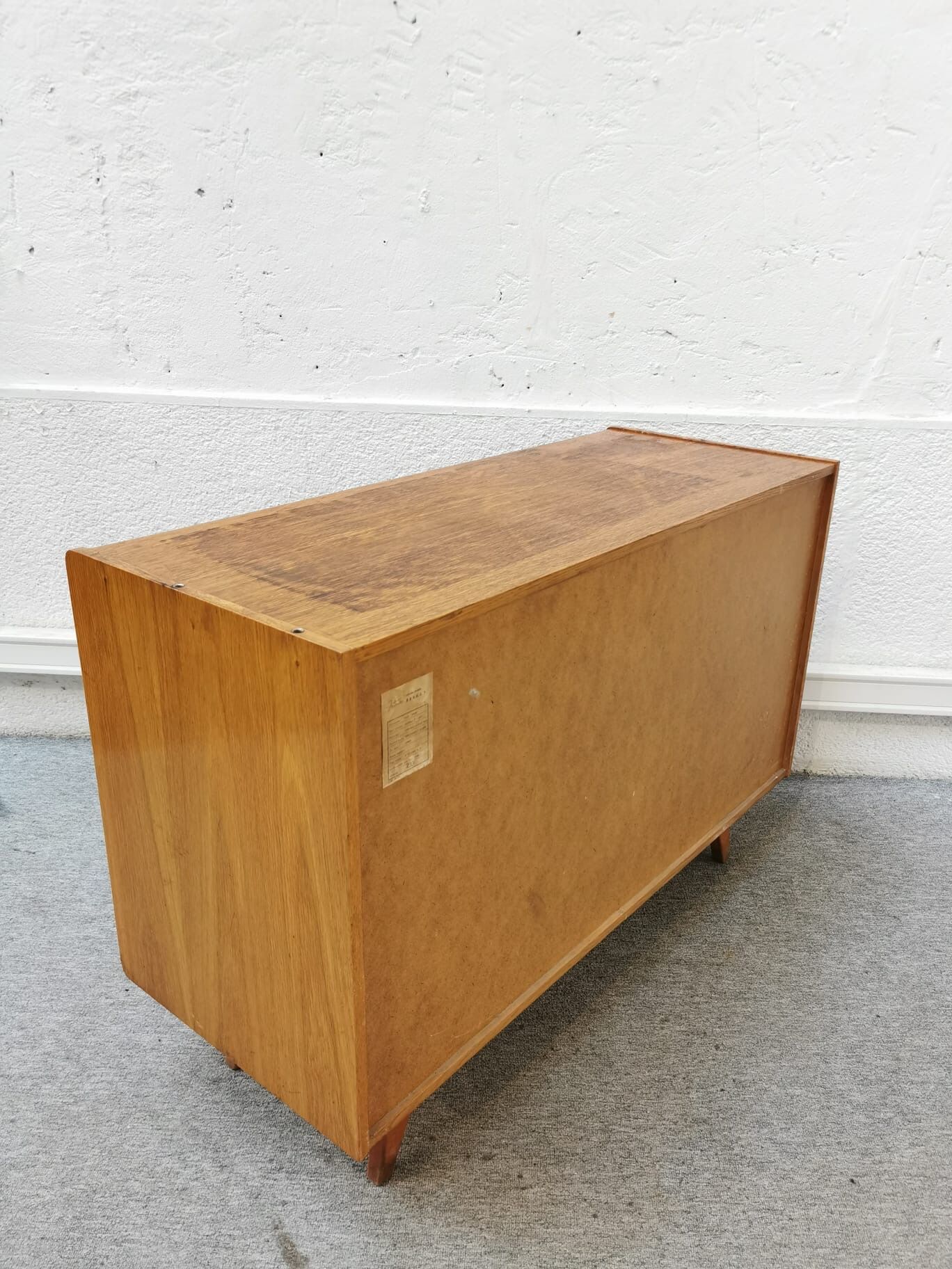 Commode de Jiri Jiroutek