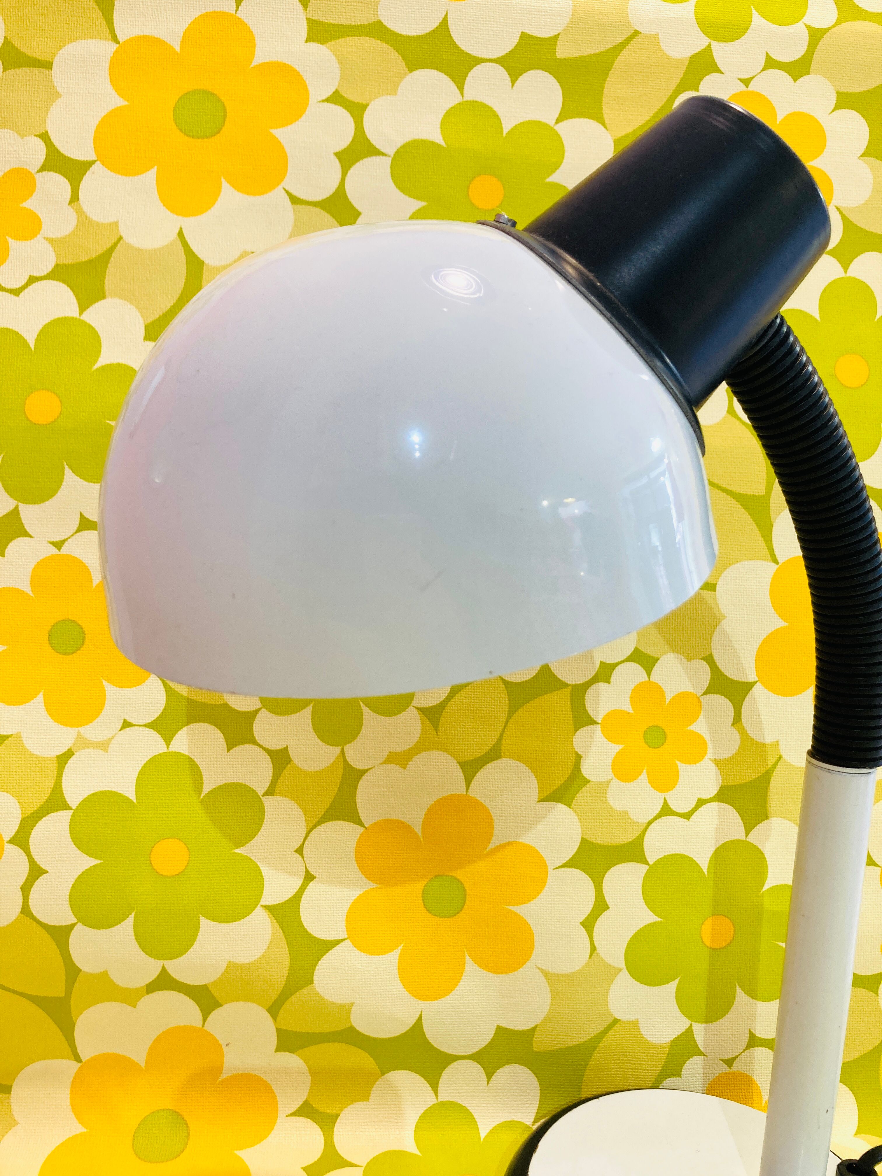 Light gray lamp of the 60s-70s articulated