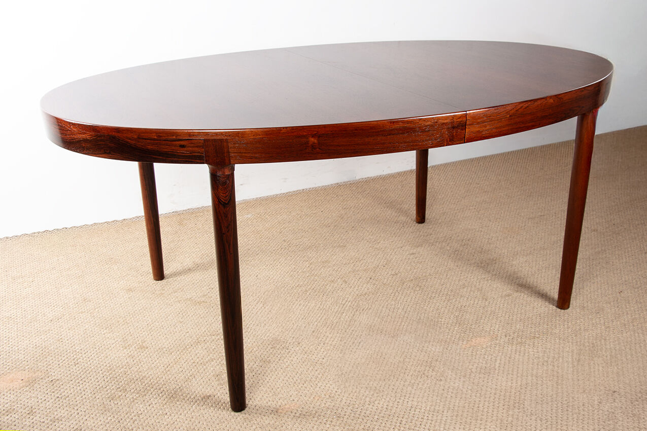 Table de repas, ovale, extensible, Danoise en Palissandre, Harry Østergaard